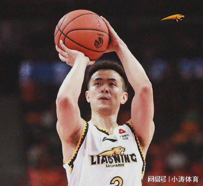 包含辽宁男篮备战挑战山西队，全力以赴追求胜利的词条