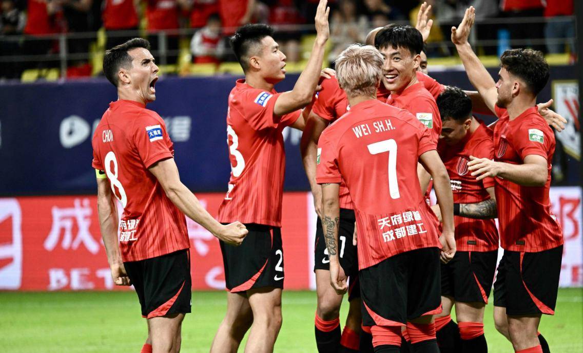 关于卡尔蒂斯外援训练成果显著，力拼强队的信息