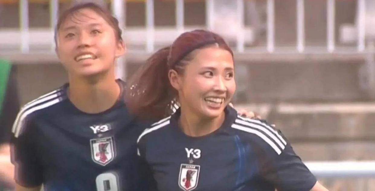 东亚杯-补时阶段险失球中国女足雨战0-0日本队无缘冠军的简单介绍