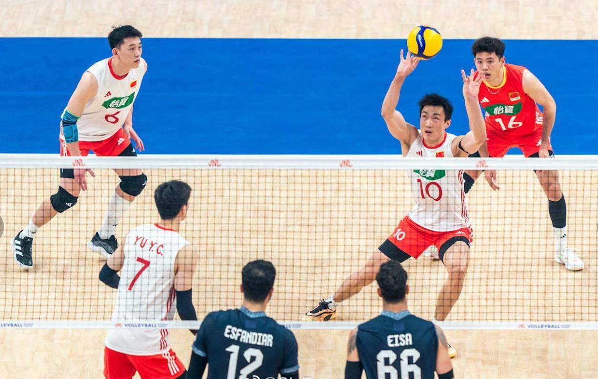 可惜！中国男排1-3遭世界第二法国男排逆转，遭遇六连败