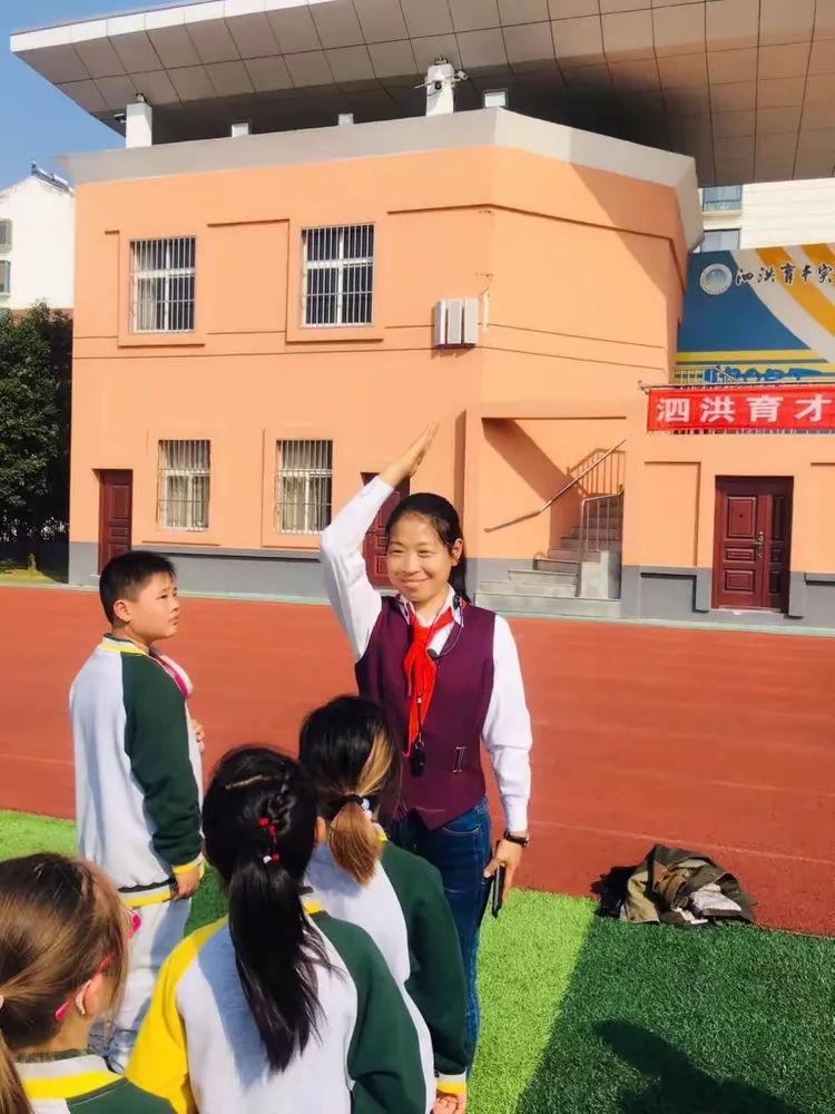 筑梦圆梦！运动员奋勇向前，夺得金牌