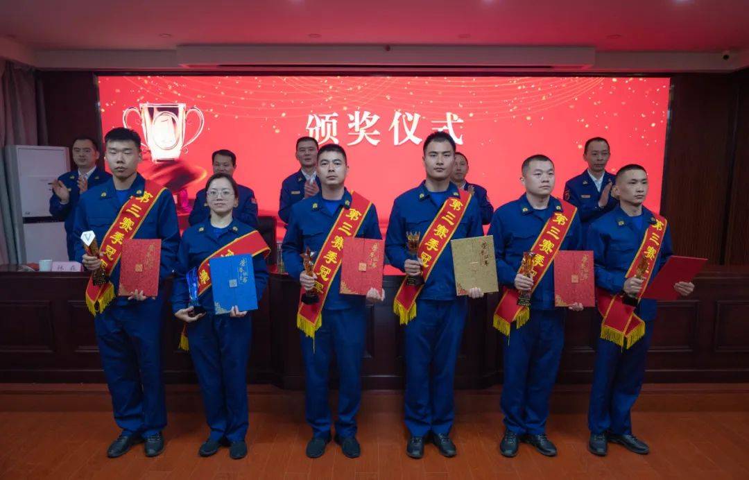 米兰体育-关于重要位置调整后队伍士气高涨，全员备战的信息